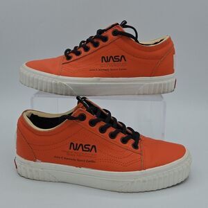 Vans Old Skool NASA Space Voyager Women's 7 Firecracker Orange Lace up Men's 5.5